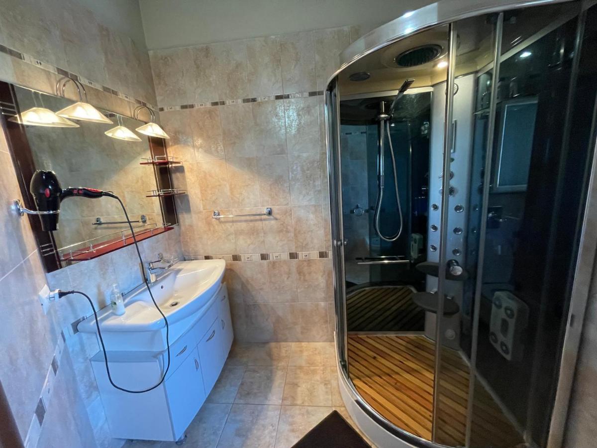 Vila Zahaj Vlorë 외부 사진